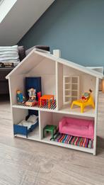 Poppenhuis met aankleding, Ophalen, Wanddecoratie