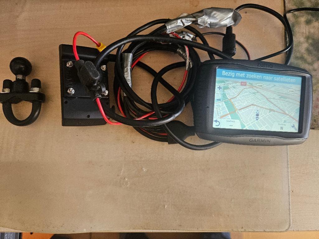 Garmin   ZUMO - 595LM, Motoren, Ophalen of Verzenden, Gebruikt