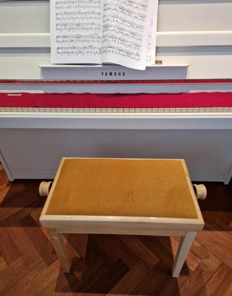 Nieuw piano bankje / stoel / krukje, Ophalen, Nieuw, Hout