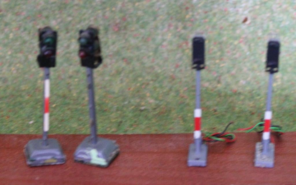 N spoor  LICHT SEINEN  ( 4 x ), Hobby en Vrije tijd, Modeltreinen | N-Spoor, Overige merken, Gebruikt, Gelijkstroom, Overige typen