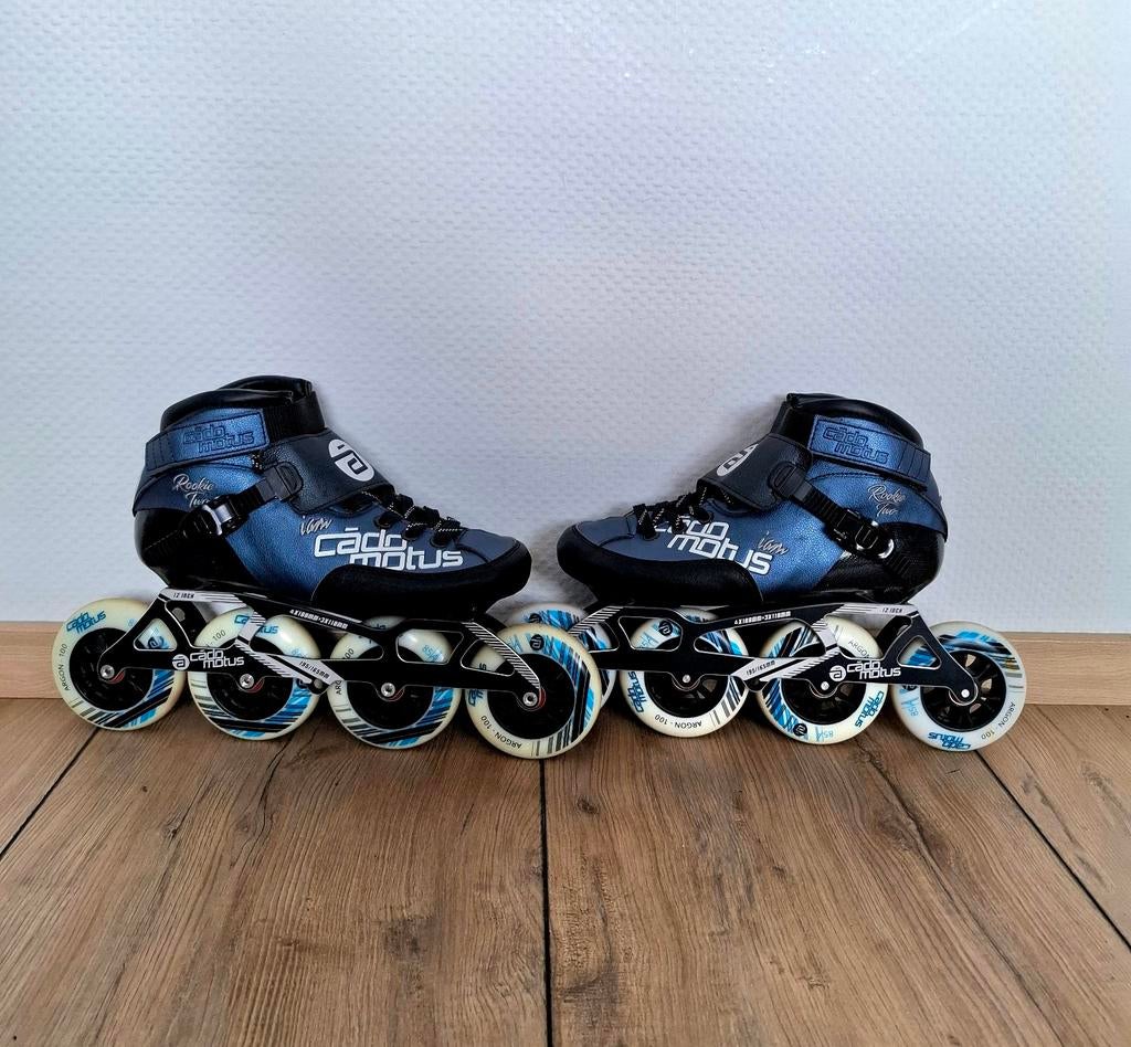 Cadomotus Rookie Two skeelers maat 42, Ophalen of Verzenden, Zo goed als nieuw, Inline skates 4 wielen