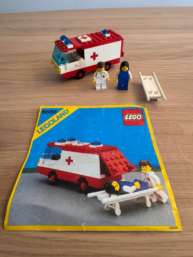 LEGO set 6688 Ambulance, Gebruikt, Lego, Ophalen of Verzenden, LEGOLAND