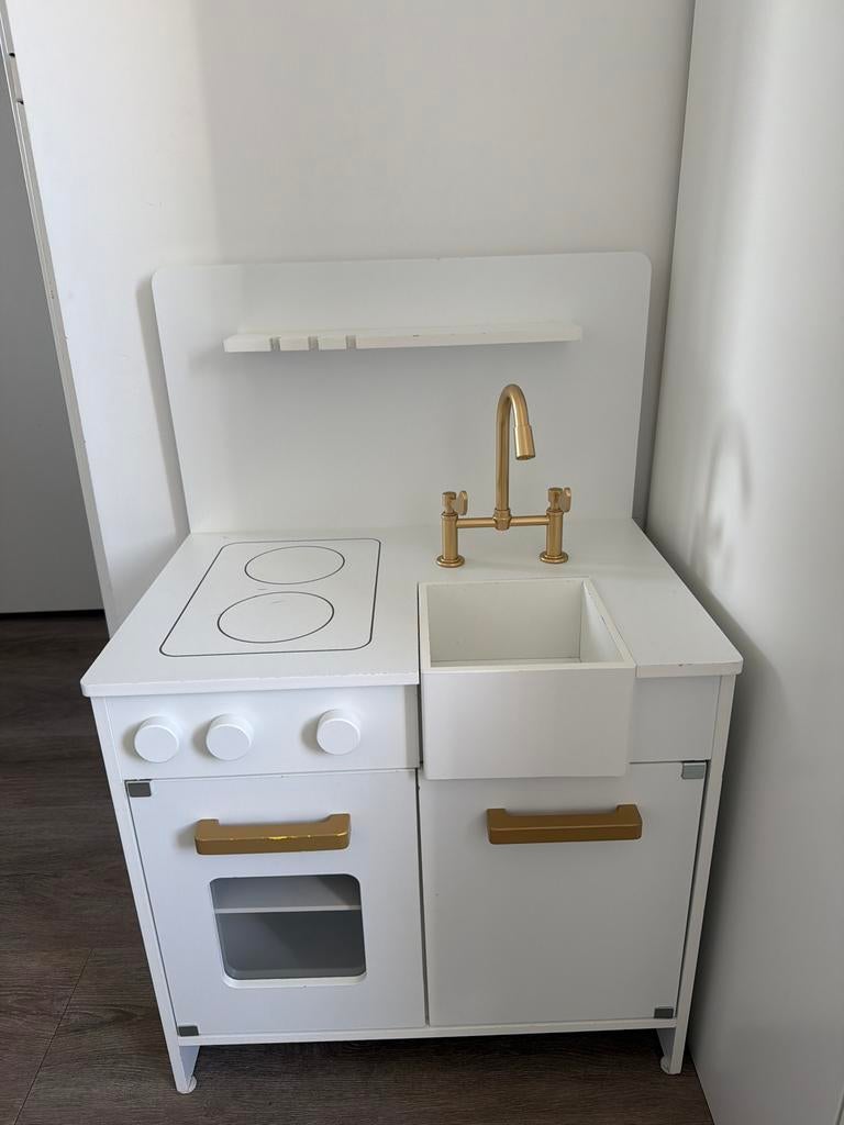 Petit Amelie Speelkeuken - Wit met Gouden Details, Ophalen, Gebruikt, Hout, Speelkeuken