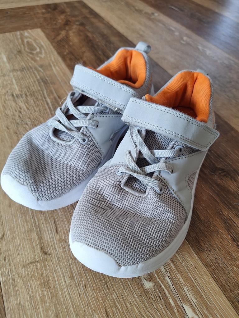 Gymschoenen maat 34 Primark - Zo goed als nieuw, Kinderen en Baby's, Kinderkleding | Schoenen en Sokken, Ophalen of Verzenden