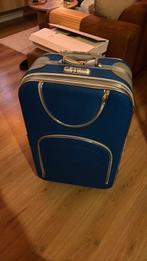 Blauwe koffer, Sieraden, Tassen en Uiterlijk, Koffers, Ophalen of Verzenden, Zo goed als nieuw, Hard kunststof, 70 cm of meer