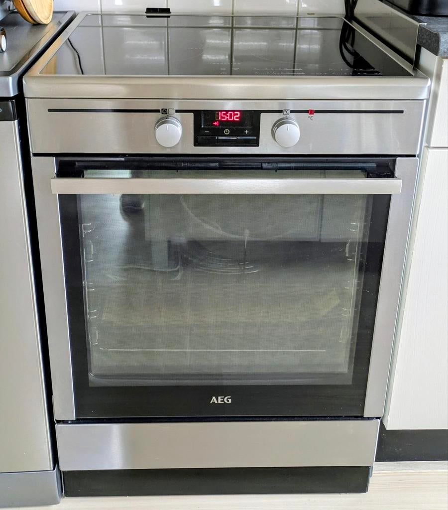 AEG CIB6642ABM Inductie Fornuis + XXL SteamOven (Nieuwstaat), Witgoed en Apparatuur, Fornuizen, Zo goed als nieuw, Vrijstaand