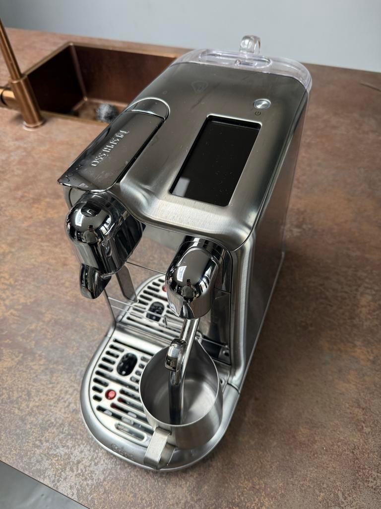 Nespresso Creatista Pro (2022) - Incl. cups, perfecte staat, Witgoed en Apparatuur, Koffiezetapparaten, Koffiemachine, Ophalen of Verzenden