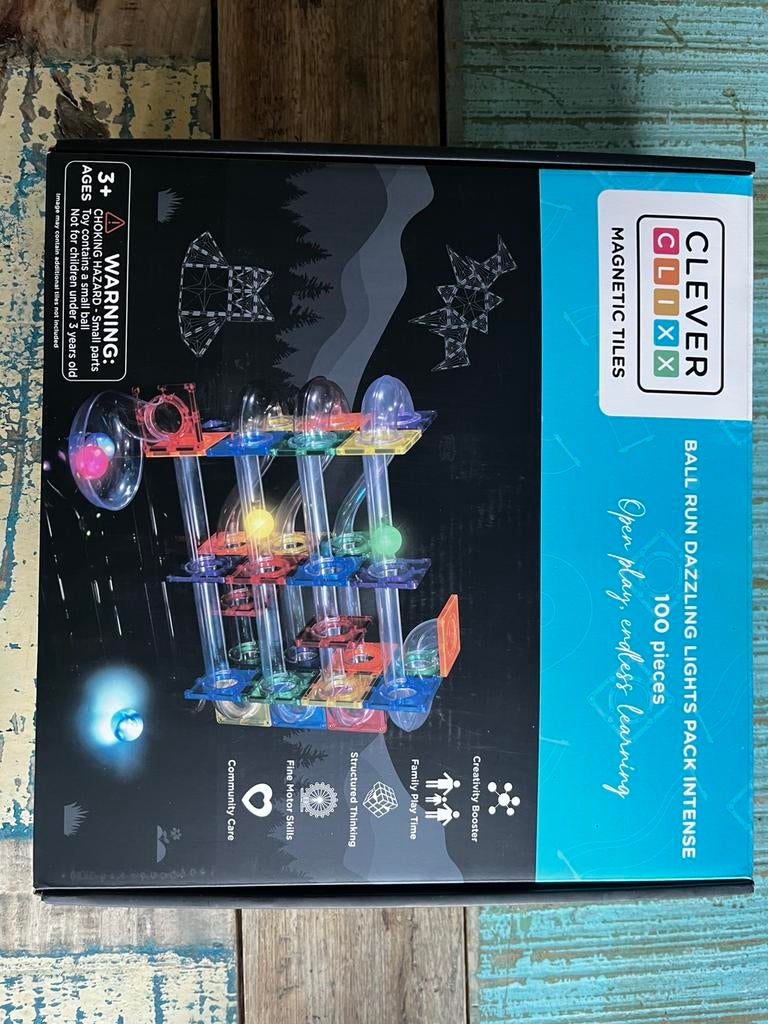 Cleverclixx magnetische tegels knikkerbaan, Ophalen, Zo goed als nieuw