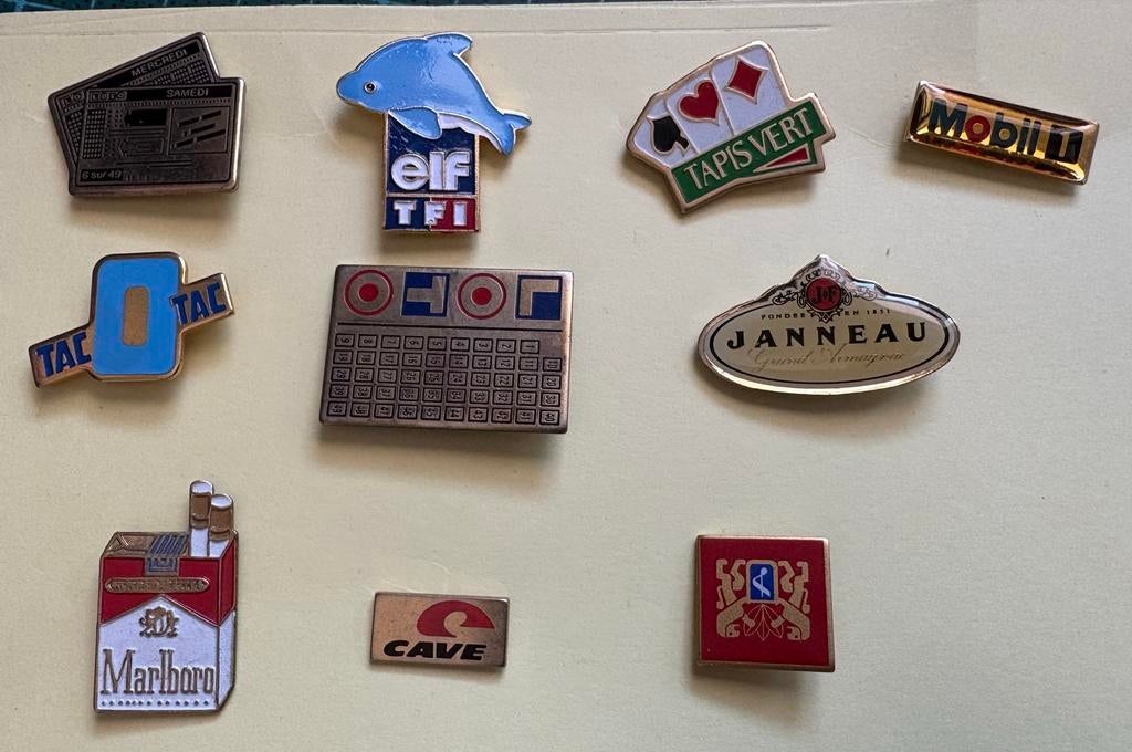 Verzameling van 10 Vintage Reclame Pins/Speldjes, Ophalen of Verzenden, Gebruikt