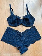 Victoria’s Secret lingerieset (70F / M), Kleding | Dames, Ophalen of Verzenden, Blauw, Setje