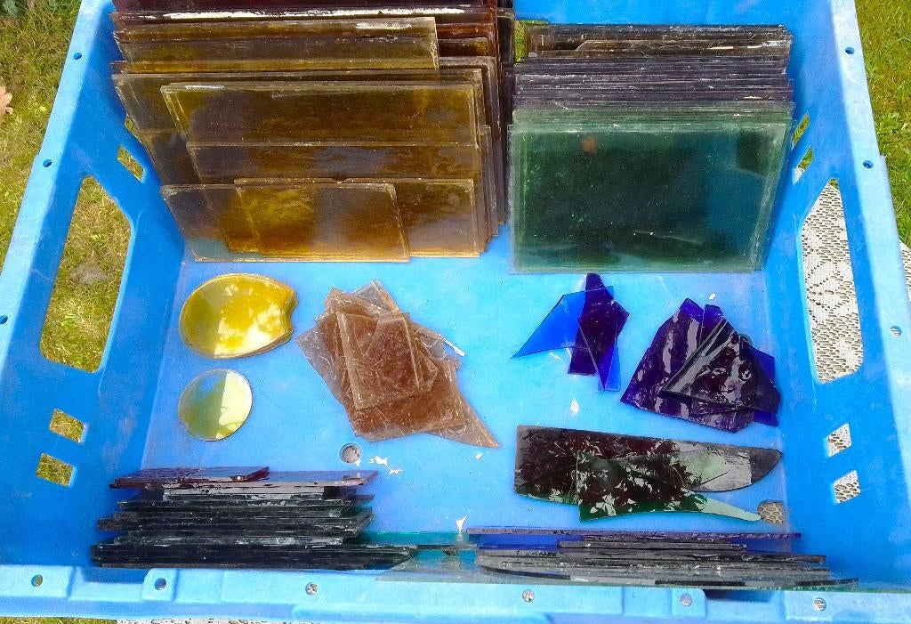 GLAS voor gals in lood of hobby dieverse kleuren., Hobby en Vrije tijd, Knutselen, Ophalen, Geschikt voor snijden, Meerkleurig