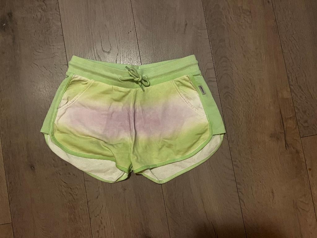 Korte broek van Vingino maat 164 (advr 20), Kinderen en Baby's, Kinderkleding | Maat 164, Broek, Meisje, Ophalen of Verzenden