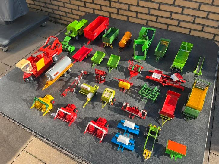 Partij Siku werktuigen 31 stuks bespeeld Grimme Wuhlmaus, Hobby en Vrije tijd, Modelauto's | 1:32, Gebruikt, Tractor of Landbouw