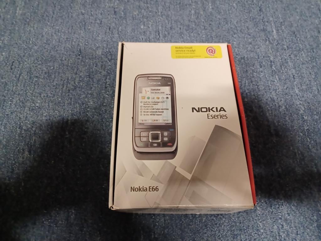 Zeldzame Nokia E66 slide in doos, Telecommunicatie, Ophalen of Verzenden