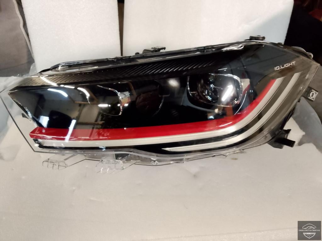 VW Polo 2G Facelift GTI IQ Light Koplamp Links 2G1941035M, Auto-onderdelen, Gebruikt, Volkswagen, Volkswagen AG, Berliner Ring 2
38440  Wolfsburg, DE