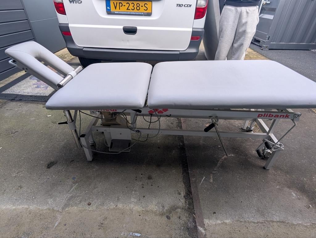Professionele behandelbank / massagetafel, Wit, Ophalen of Verzenden, Zo goed als nieuw, Modern