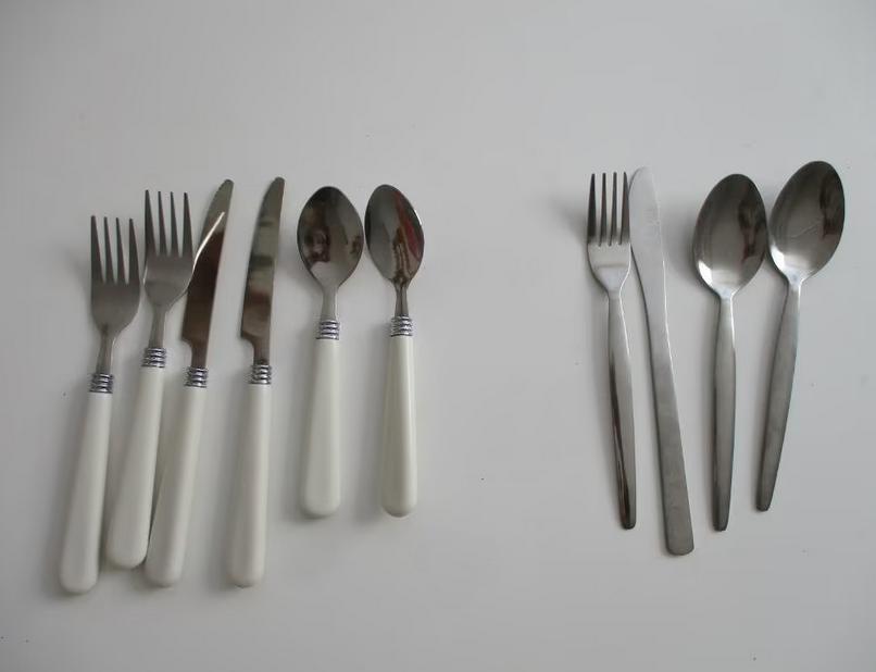 Kinder bestek, 2 setjes, Oosterveldweg 15, 7274 DZ, Verzenden, Zo goed als nieuw, Rvs of Chroom