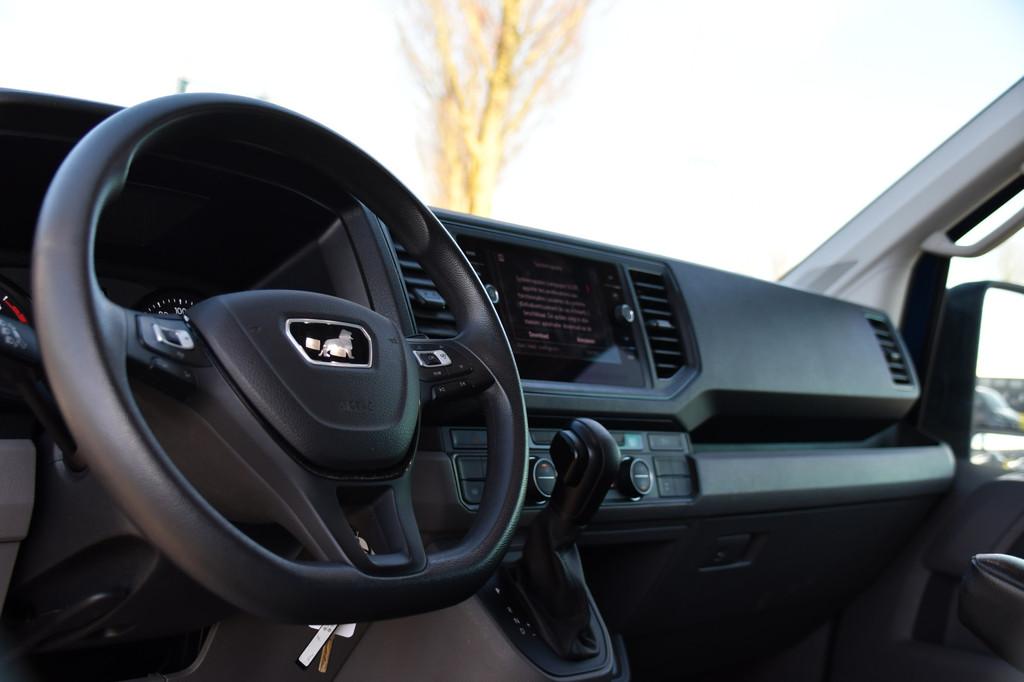 MAN TGE 3.180 35 2.0 L3H2 4x4 DC Cruise, Camera, Carplay, LE, Auto's, Stof, Gebruikt, Euro 6, 4 cilinders