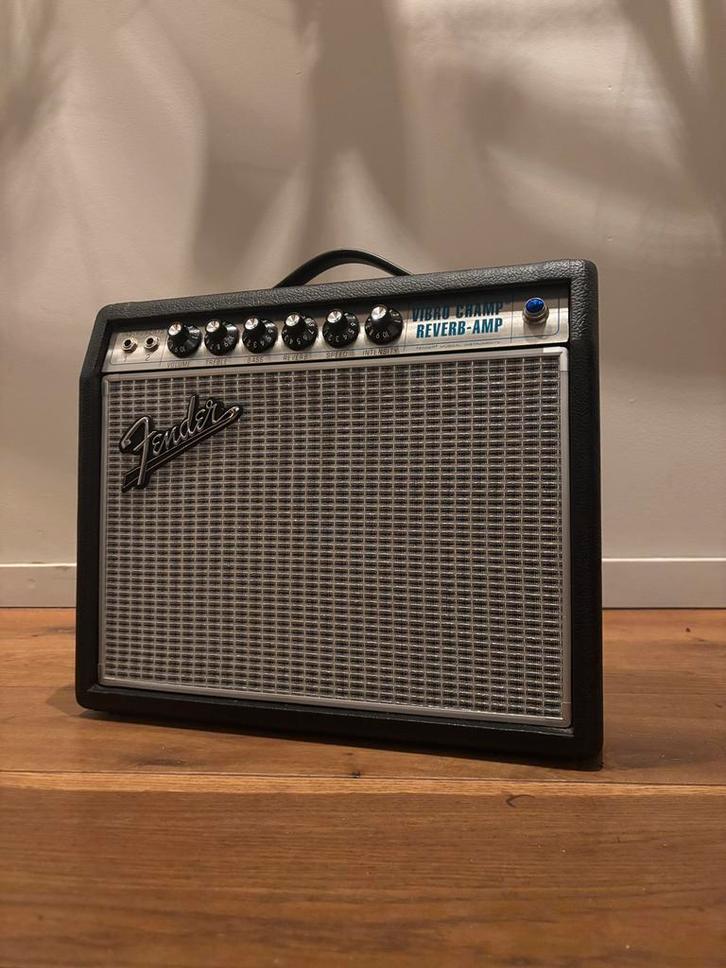 Fender 68 Custom Vibro Champ Reverb, Muziek en Instrumenten, Versterkers | Bas en Gitaar, Zo goed als nieuw, Gitaar, Minder dan 50 watt