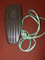 Husqvarna FR 500 Voetpedaal Naaimachine, Ophalen