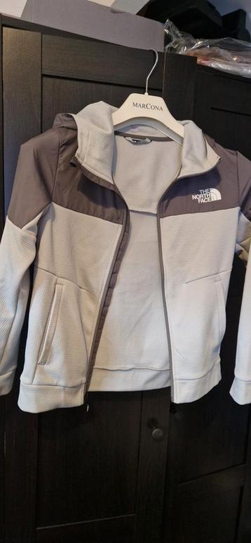 North face vest / jasje jongen maat 140/146 beschikbaar voor biedingen