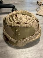 Nette kevlar helm met hoes, Ophalen of Verzenden, Landmacht, Nederland, Helm of Baret