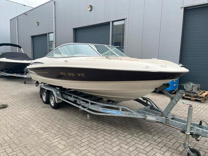 Maxum 2100 SR bowrider met trailer, Watersport en Boten, Speedboten, Gebruikt, 6 meter of meer, Benzine, 200 pk of meer, Polyester