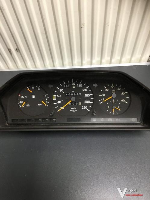 Mercedes W124  1994    Diesel   124 542 4269   Km Tellerklok, Auto-onderdelen, Dashboard en Schakelaars, Gebruikt, Ophalen of Verzenden