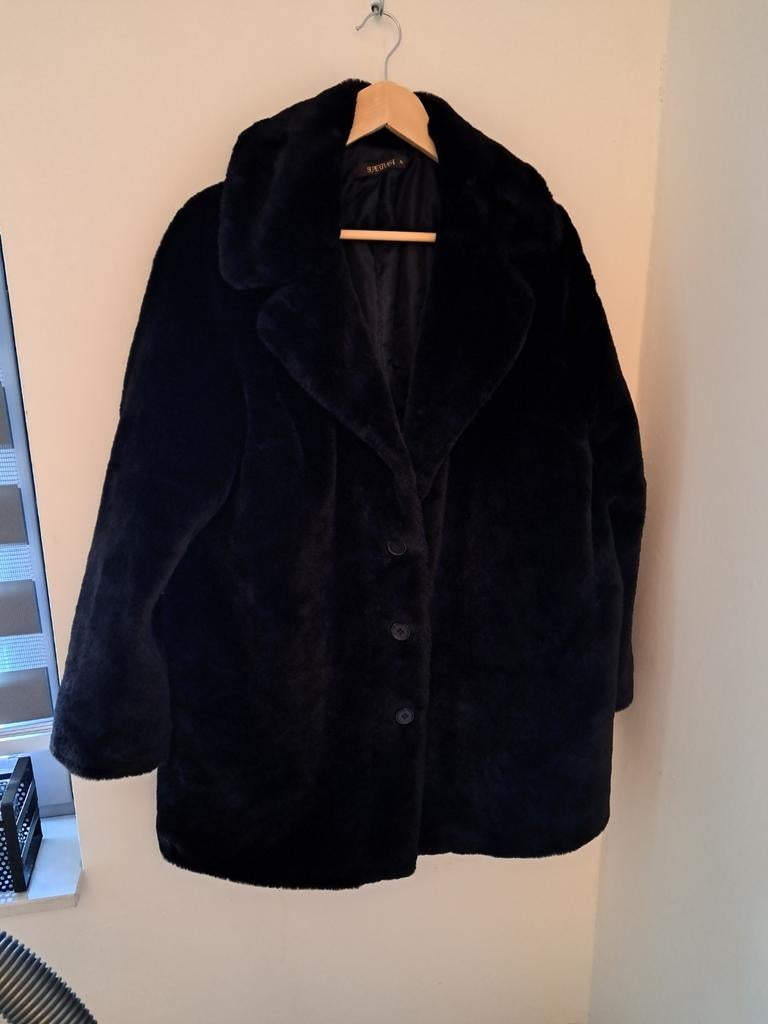 Mooie nep bontjas - Maat XL, Zwart, Maat 46/48 (XL) of groter, Ophalen of Verzenden, Onbekend