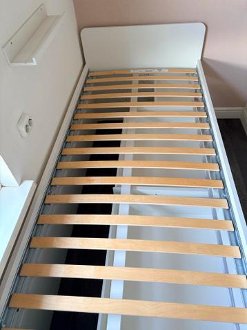 SLÄKT Ikea Wit bedframe 90x200 met opberger en lattenbodem - afbeelding 6