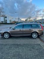 Volvo V70 D3 136pk Start/stop Geartronic 2015 Bruin, 136 pk, Zwart, 179 €/maand, Stationwagon