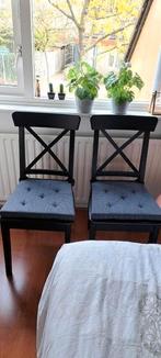 2 zwarte Ingolf stoelen van Ikea, Huis en Inrichting, Stoelen, Ophalen of Verzenden, Gebruikt, Zwart, Twee