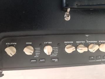 Line 6 Flextone III Gitaarversterker beschikbaar voor biedingen