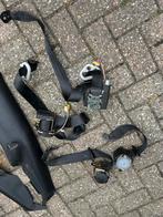 4 veiligheidsgordels uit een golf 4, Ophalen