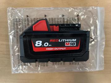 Milwaukee 8ah 18v nieuw in doos beschikbaar voor biedingen