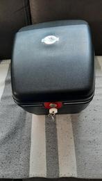 Box voor helm voor achterop de bagagedrager, Fietsen en Brommers, Fietsaccessoires | Fietshelmen, Ophalen, XL, Heer of Dame