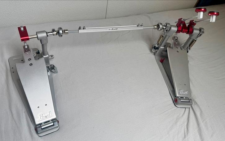 Pearl Demon XR Dubbel Pedaal pedal, Muziek en Instrumenten, Drumstellen en Slagwerk, Zo goed als nieuw, Pearl, Ophalen of Verzenden