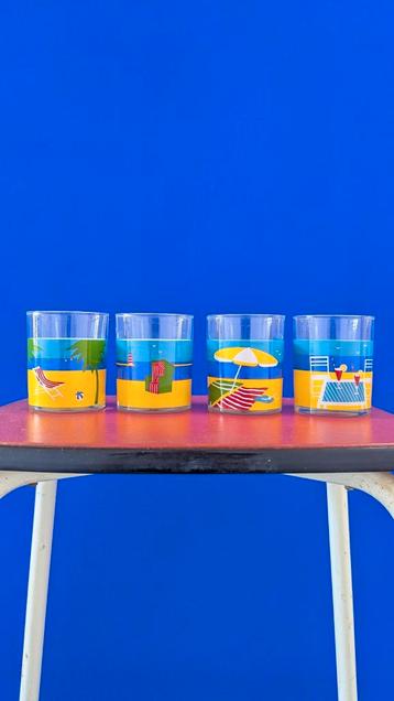 vintage glazen, tumblers beschikbaar voor biedingen