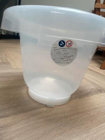 Tummy Tub - Baby bademmer beschikbaar voor biedingen