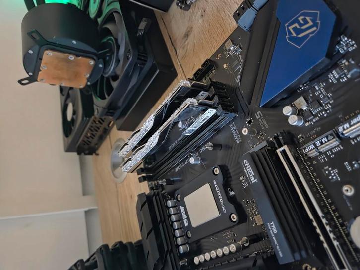 G skill trident Z5 royal 32 gb ddr5 7200 mhz zgan, Computers en Software, RAM geheugen, Zo goed als nieuw, Desktop, 32 GB, DDR5