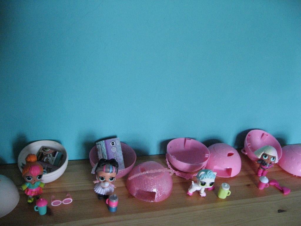 LOL surprises en LOL kaartjes met koffertje, Ophalen of Verzenden, Gebruikt