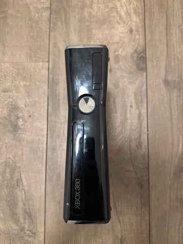 Xbox 360 Klassieker - Zwart gebruikt inc 15 games beschikbaar voor biedingen