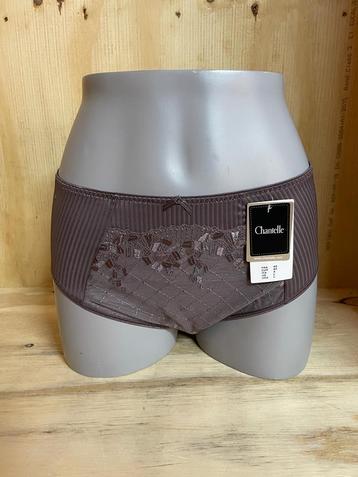 Chantelle taille slip maat 42 model 1383 beschikbaar voor biedingen