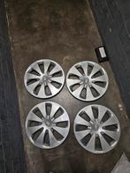 Toyota 15" wieldoppen aygo/yaris, Auto diversen, Wieldoppen, Ophalen of Verzenden, Zo goed als nieuw