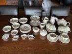 Groot theeservies 37delig Marjolein Bastin Wildflowers, Ophalen, Zo goed als nieuw, Overige stijlen, Compleet servies
