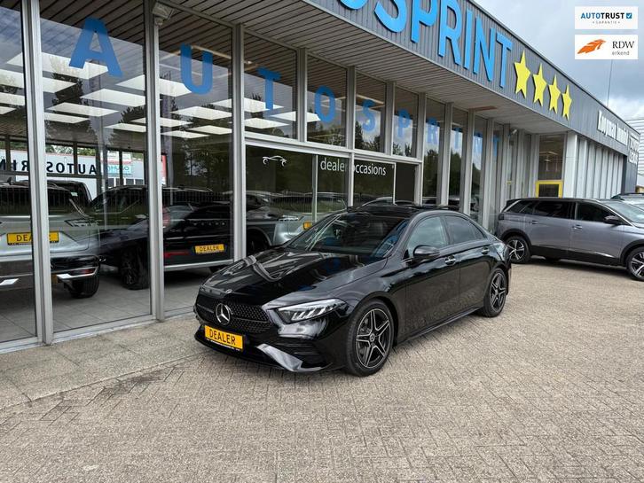 Mercedes-Benz A-klasse 200 AMG Line / PANORAMADAK / VOL VOL, Auto's, Mercedes-Benz, Bedrijf, Te koop, A-Klasse, ABS, Achteruitrijcamera