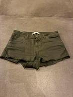 Bershka Groene Shorts Maat 36, Ophalen of Verzenden, Maat 36 (S), Gedragen, Boven de knie
