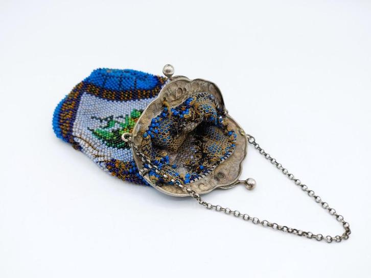 Zilveren tasbeugel met kralentas, Duitsland, Antiek en Kunst, Antiek | Goud en Zilver, Zilver, Verzenden