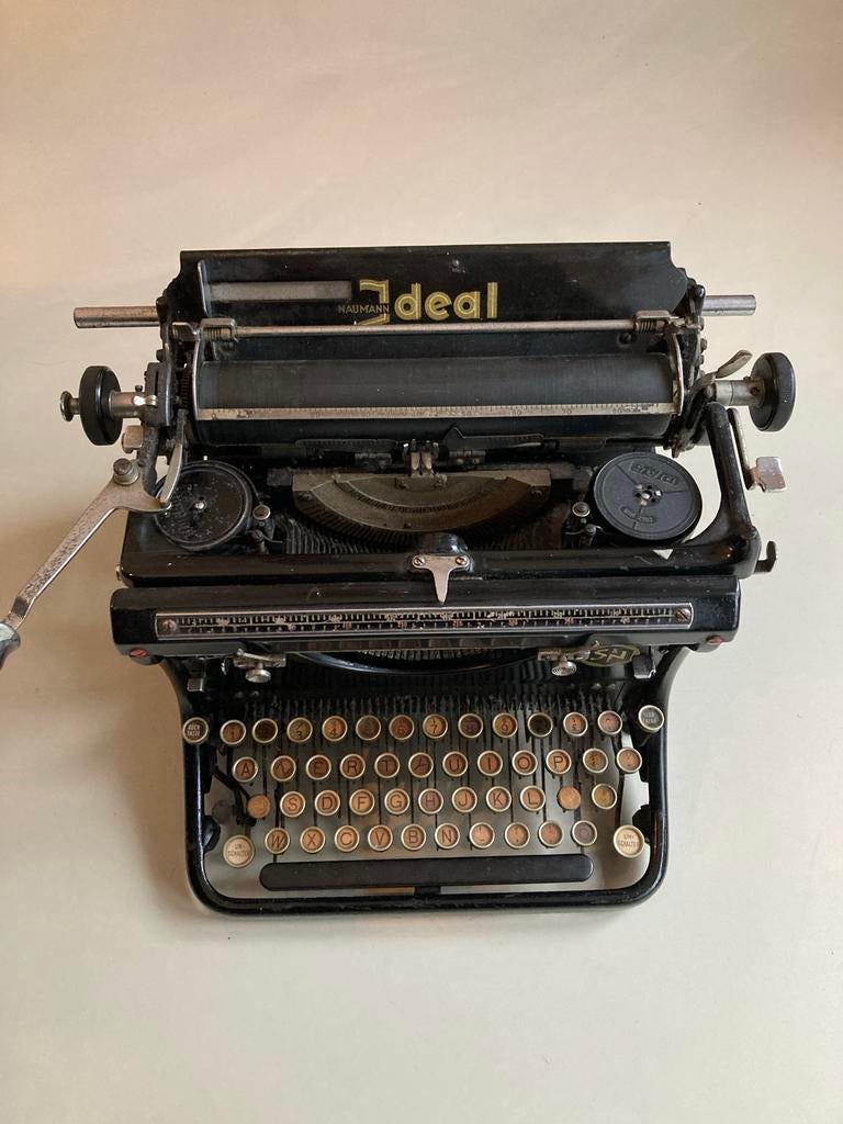 Antieke Naumann Ideal Typemachine, Antiek en Kunst, Ophalen