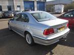 BMW 5-serie 528i Executive Automaat, Auto's, Te koop, Zilver of Grijs, Geïmporteerd, 5 stoelen